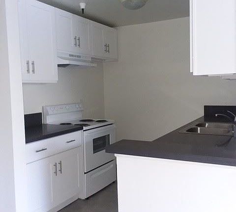5th image of 6633 Yucca APT 112