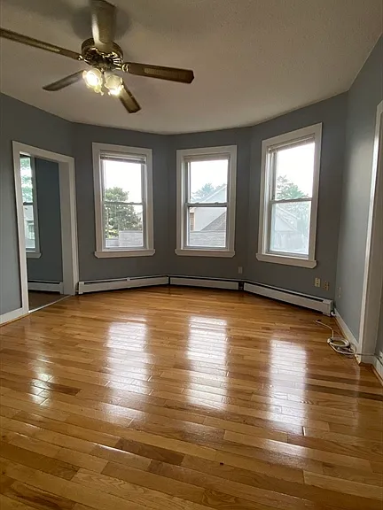 409 Chestnut St #3 — Photo 2