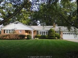 4420 Laurel Rd, Alexandria, VA 22309