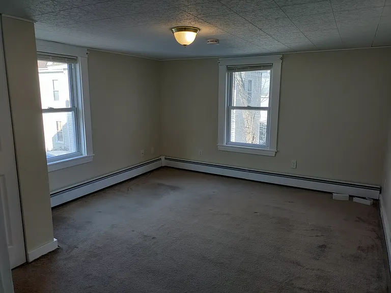 143 Chestnut St #2 — Photo 8