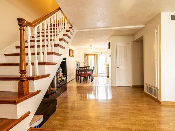 4th image of 2256 Amberwood Ln