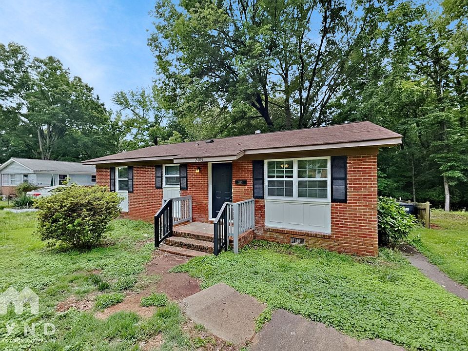 1st image of 2405 Longleaf Dr