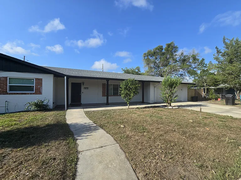 1816 Rendale Dr — Photo 5