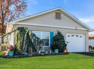 68 Mansfield Dr, Brick, NJ 08724