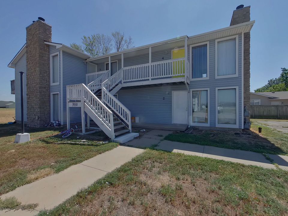 1st image of 3950 N Garland Cir APT 4