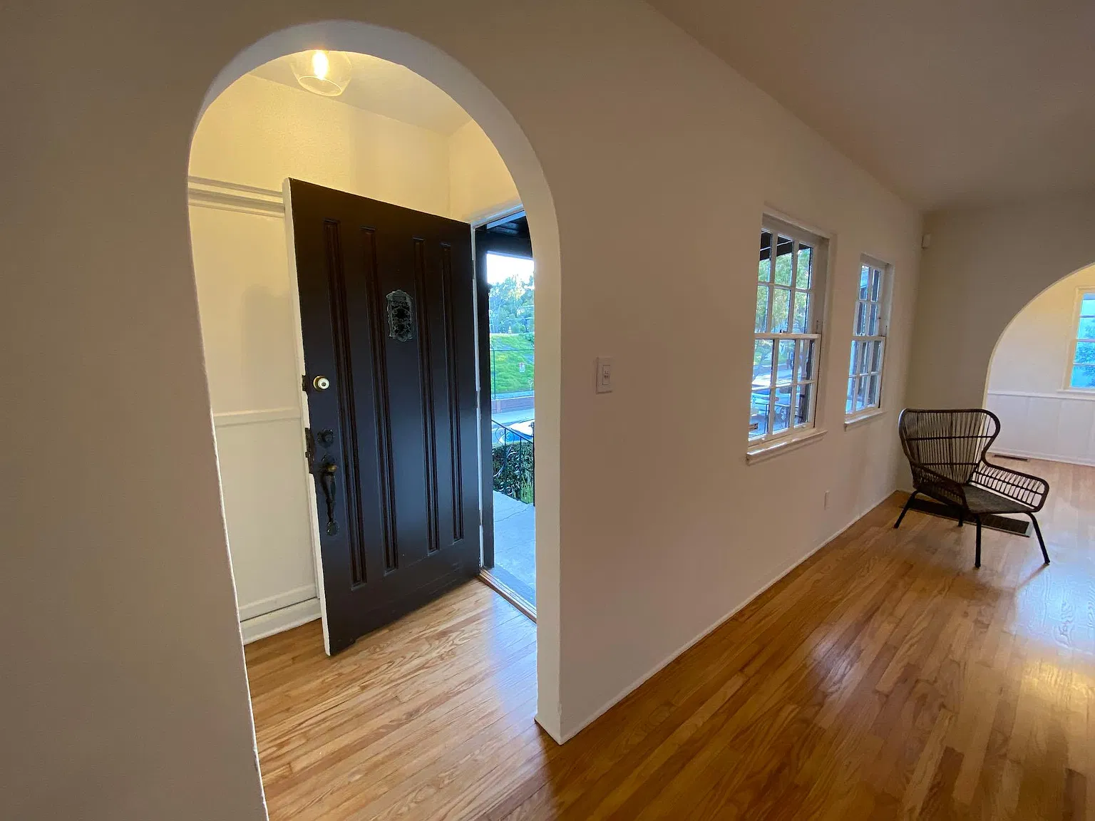 2745 Tesla Ave — Photo 2