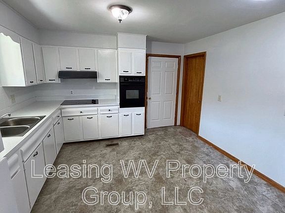 2nd image of 5222 Big Tyler Rd Unit B