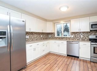 191 Tennyson Ter, Buffalo, NY 14221