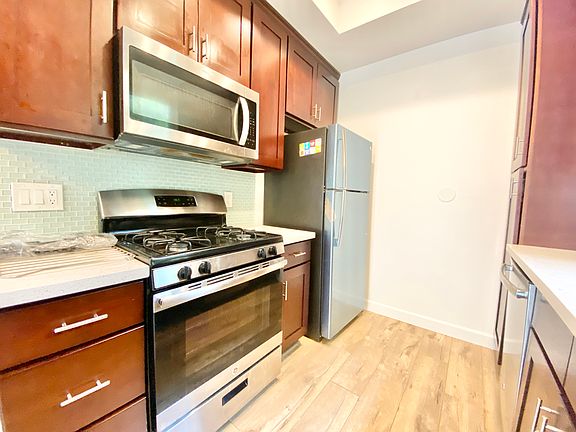 5th image of 1130 Rexford Dr #2A