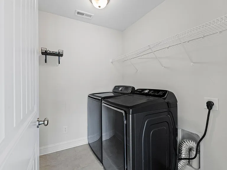 429 Nantucket Trl — Photo 24