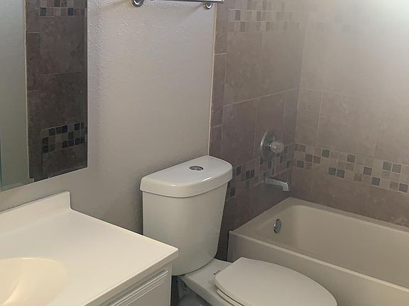 5th image of 15271 Mica Dr