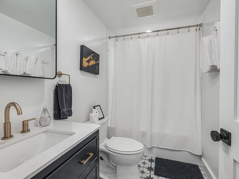 126 Narrow Ln — Photo 16