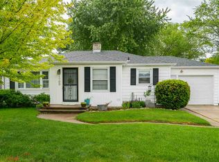 1700 S Sanders St, Appleton, WI 54915