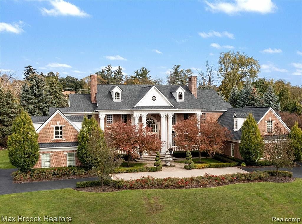 528 Barrington Ct, Bloomfield Hills, MI 48304 | Zillow