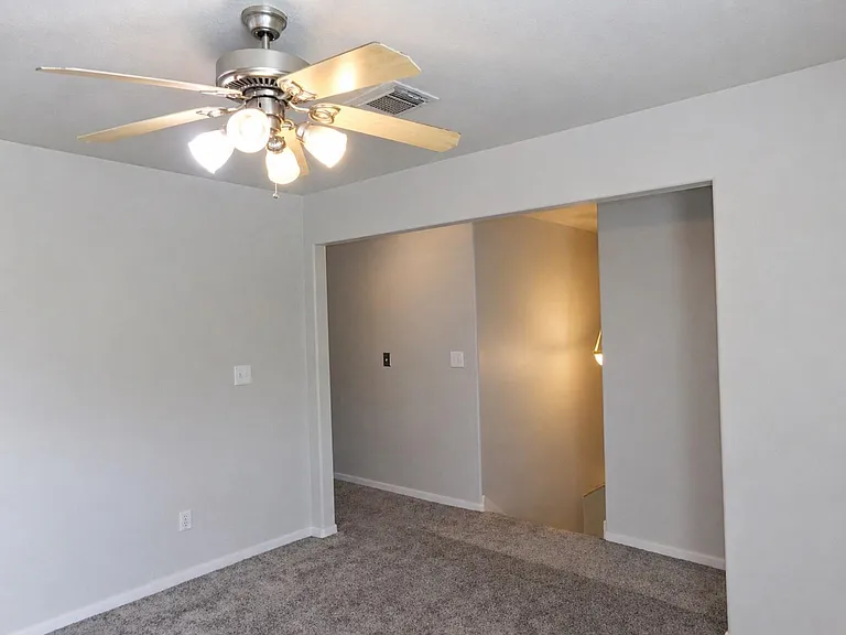 16810 Deck Ct — Photo 21