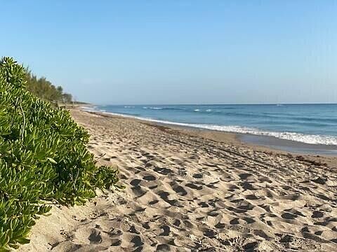 5th image of 153 Ocean Bay Drive