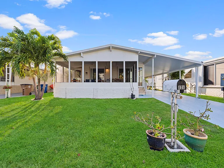 806 S Jade Dr — Photo 28
