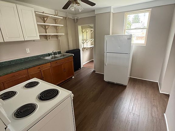 5th image of 412 E Franklin St