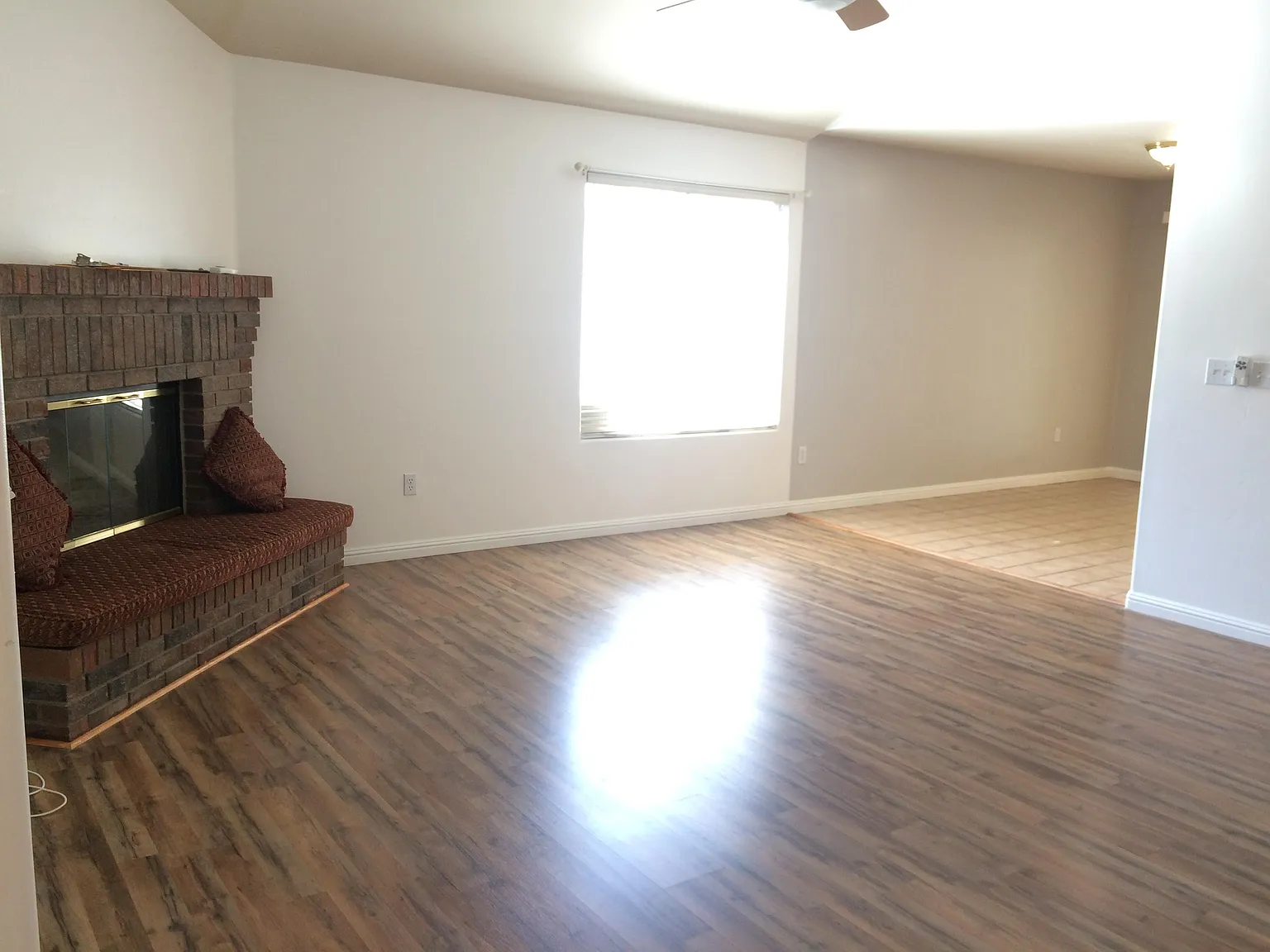 3 bed, 1404 sqft, $2,350 — Photo 3