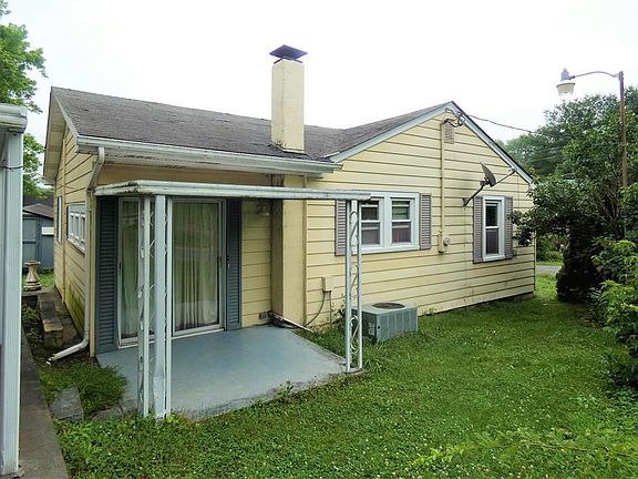 2nd image of 31421 Morning Glory Ln
