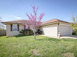 260 Maplewood Dr, Highlandville, MO 65669