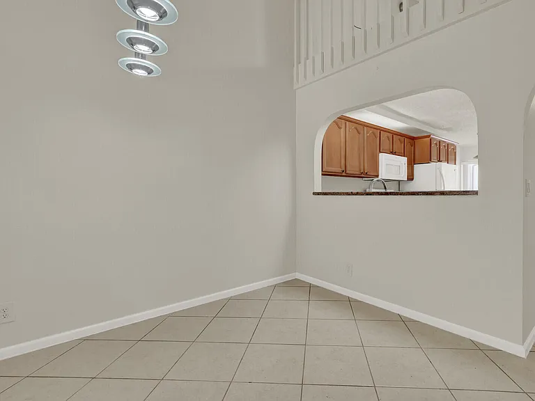 6371 Toulon Dr — Photo 11