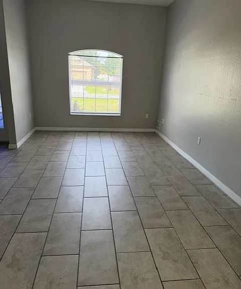 807 Palermo Ct — Photo 20
