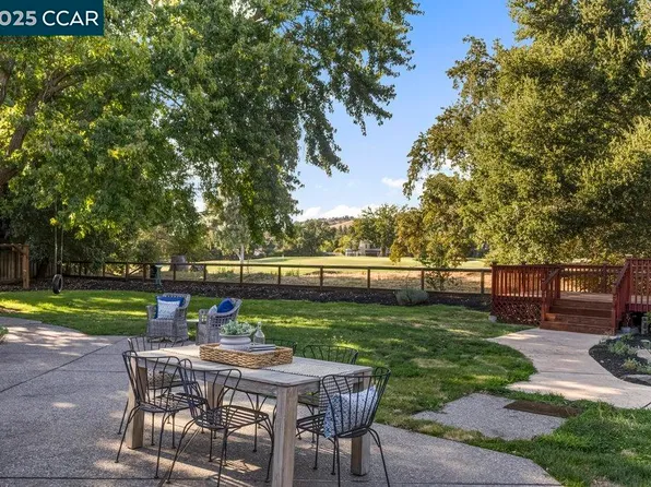 280 Fairway Dr, Danville, CA 94526