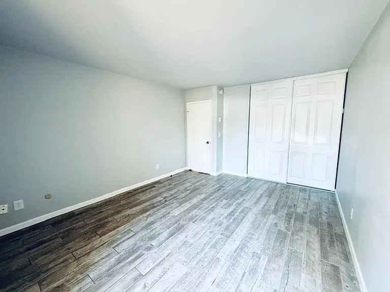 5958 Rancho Mission Rd #205 — Photo 5