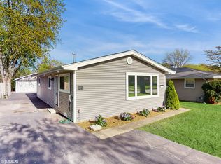 5743 Sherman Ave, Downers Grove, IL 60516