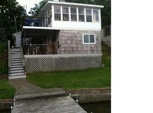 2063 Gray Park Dr, Lapeer, MI 48446