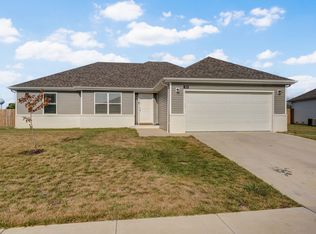 328 E Melton Road, Ozark, MO 65721