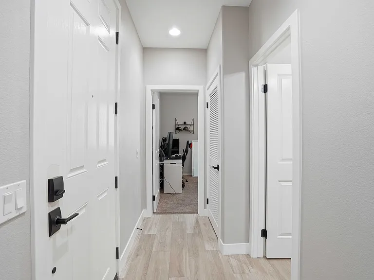 24545 Rosette Ln — Photo 23