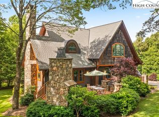 286 Gorge View Dr, Blowing Rock, NC 28605