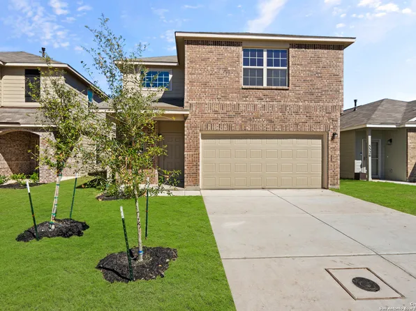 5530 Daniel Way, St Hedwig, TX 78152