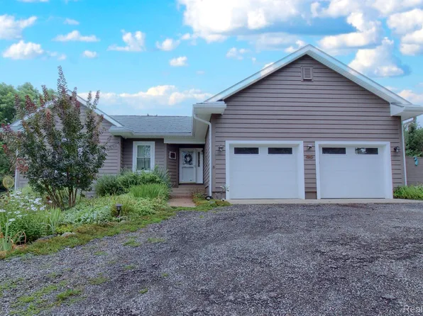 8320 Gregory Rd, Dexter, MI 48130