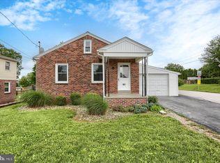 2158 Windsor Rd, Windsor, PA 17366