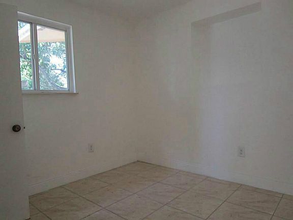 5th image of 2343 NW 12th Ct