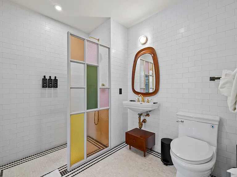 185 Chrystie St #501 — Photo 11