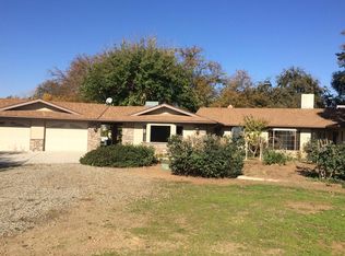12226 E Shields Ave, Sanger, CA 93657