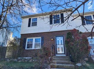 16 Harbor Hill Ct, Beacon, NY 12508