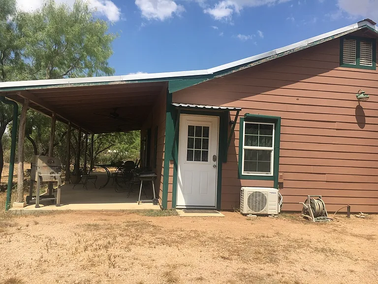 172 W Flag Creek Ranch Rd — Photo 6