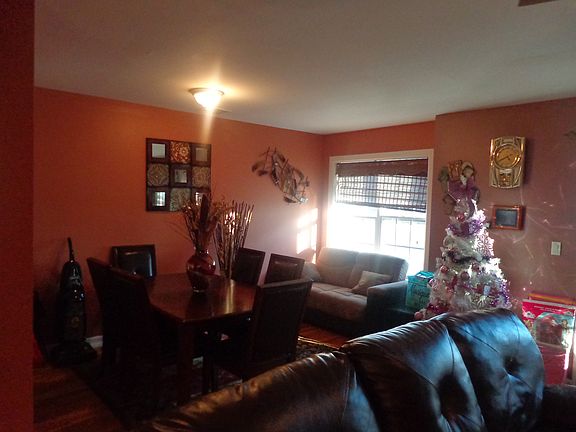 5th image of 10210 Rockaway Beach Blvd
