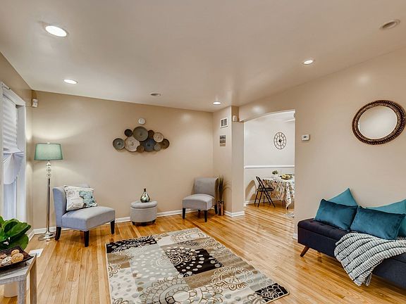 3rd image of 9657 S Yates Blvd