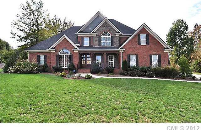 1st image of 7011 Gates Dr
