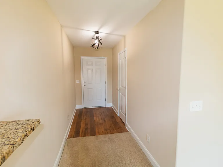 612 Hampstead Ave — Photo 3