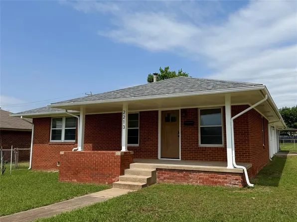 2213 Maple Dr, Midwest City, OK 73110