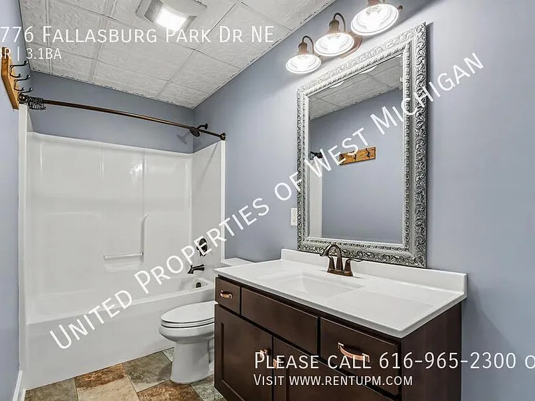 1776 Fallasburg Park Dr NE — Photo 17