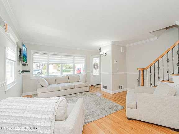5th image of 85 Abingdon Ave