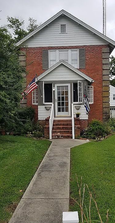 2nd image of 202 Maryland Ave
